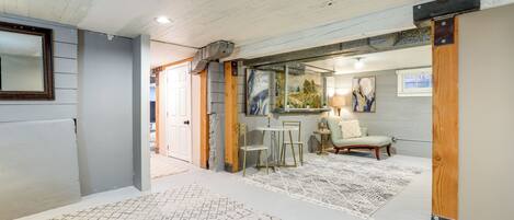 Apartment (0 Bedroom) | Interior