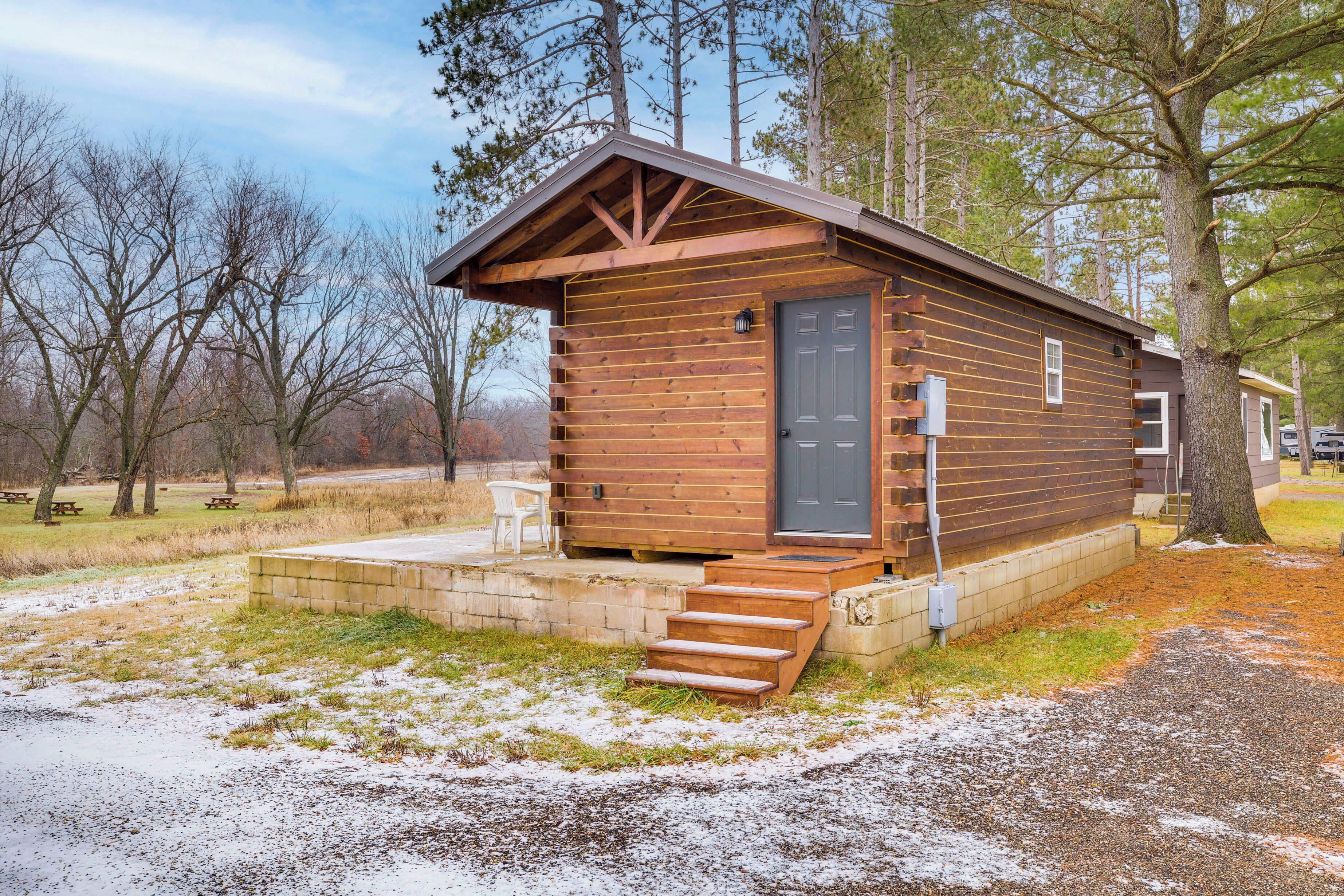 Apartment (0 Bedroom) | Interior