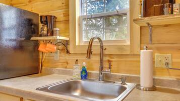 Apartment (0 Bedroom) | Interior