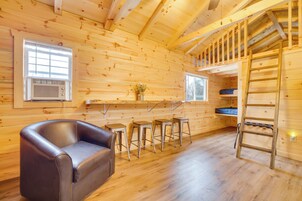 Apartment (0 Bedroom) | Interior