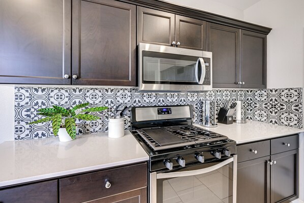 單棟房屋 (3 Bedrooms) | 內部