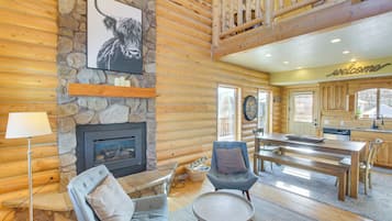 House (3 Bedrooms) | Interior