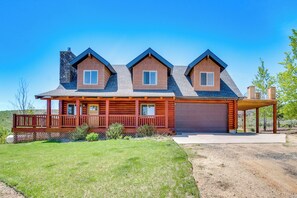 House (3 Bedrooms) | Interior - Garden City Cabin ~ 6 Mi to Bear Lake State Park! (Garden City)