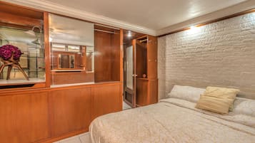 Villa, 3 Bedrooms | 3 bedrooms, desk, laptop workspace, free WiFi