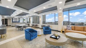 Interior - Luxury Designer Penthouse 3802 | Pool | Gold Coast (Chicago)
