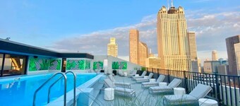 Luxury Designer Penthouse 3802 | Pool | Gold Coast