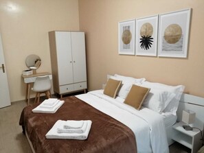 1 Schlafzimmer, Bügeleisen/Bügelbrett, Reisekinderbett, kostenloses WLAN