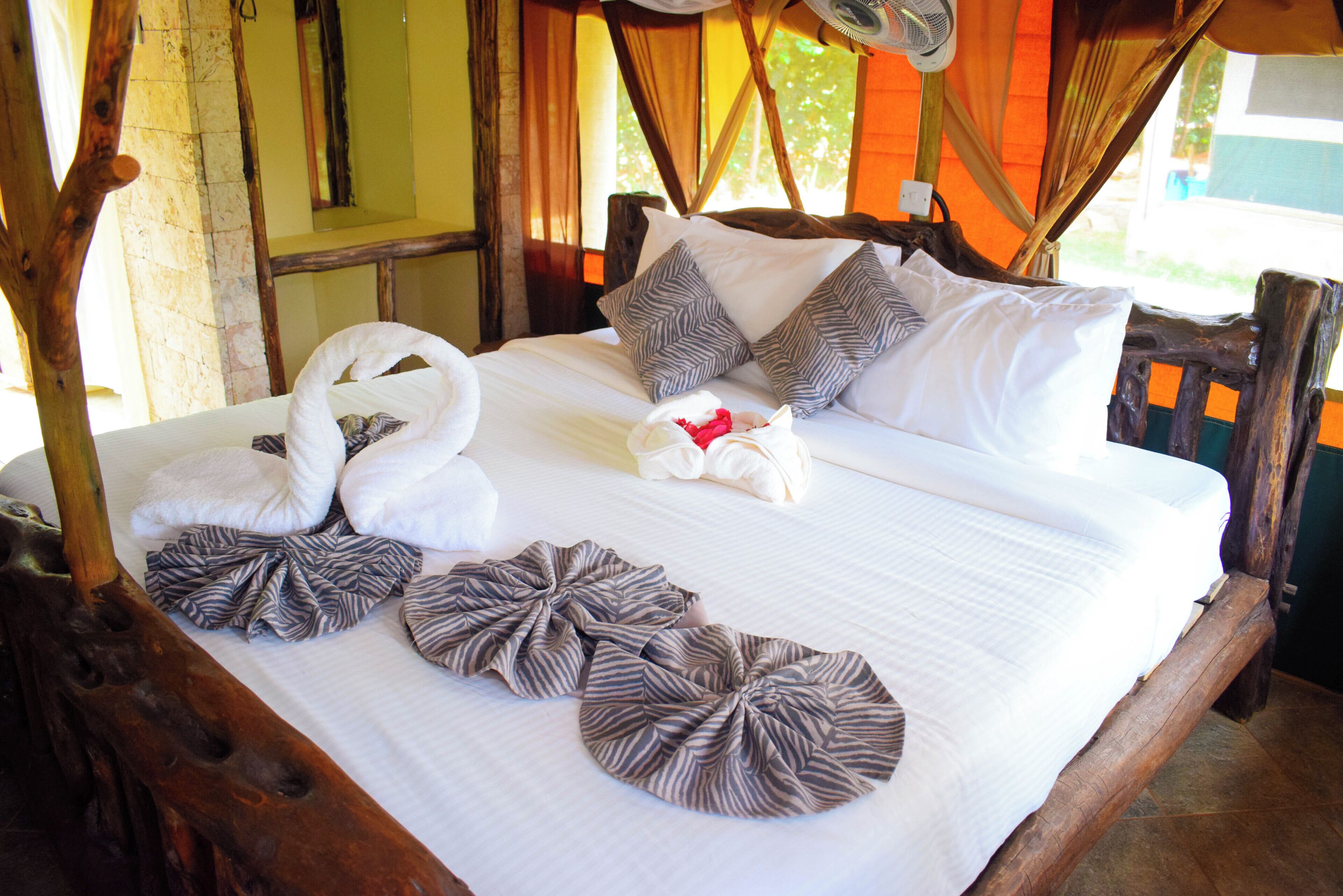 Deluxe Tent, 1 Double Bed, Balcony, Garden Area | Down comforters, individually furnished, desk, laptop workspace