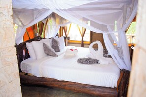 Deluxe Tent, 1 Double Bed, Balcony, Garden Area | Down comforters, individually furnished, desk, laptop workspace