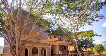 Boma Simba Lodge