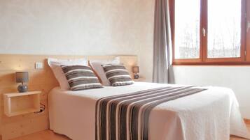 1 chambre, fer et planche à repasser, Wi-Fi gratuit