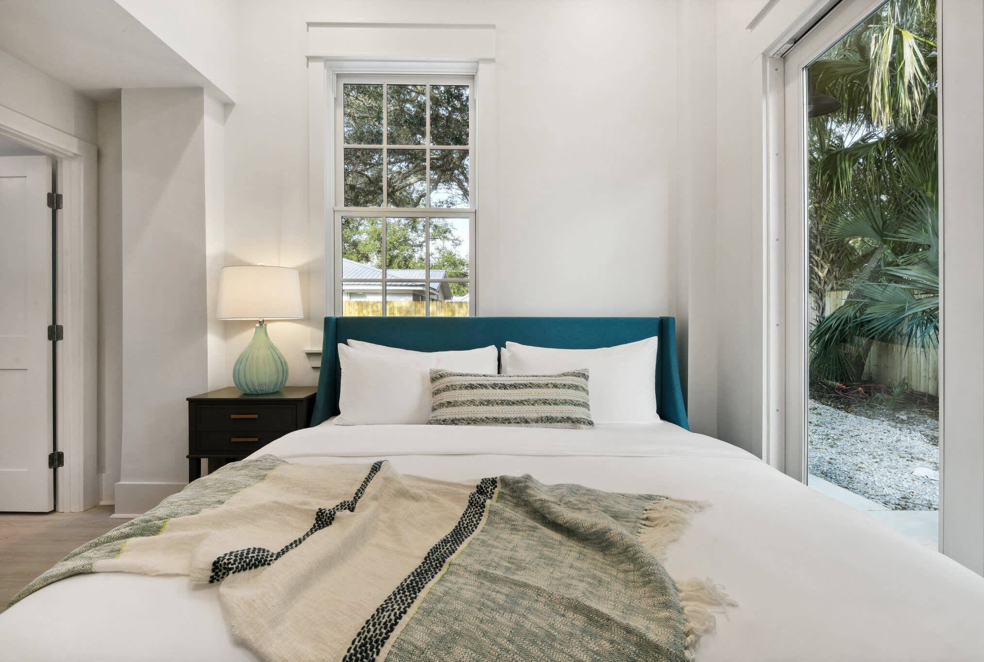 4 bedrooms, desk, iron/ironing board, travel cot