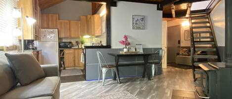 Smart TV, fireplace, DVD player