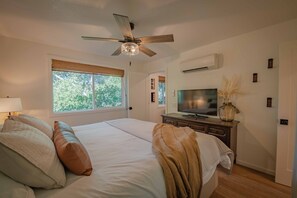 2 soverom, strykejern/-brett, wi-fi (inkludert) og sengetøy