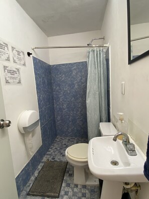Salle de bain commune