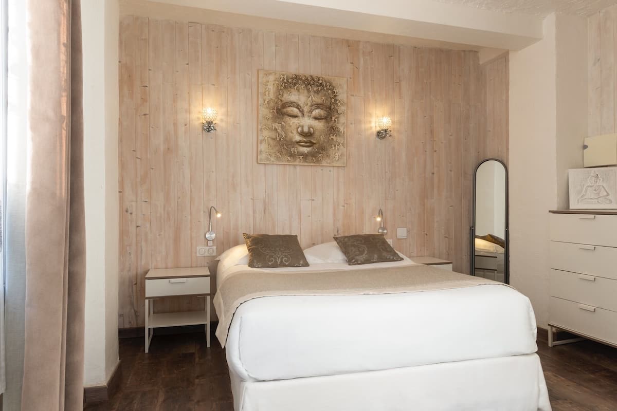 Classic-Doppelzimmer | 1 Schlafzimmer, Minibar, Schreibtisch, laptopgeeigneter Arbeitsplatz