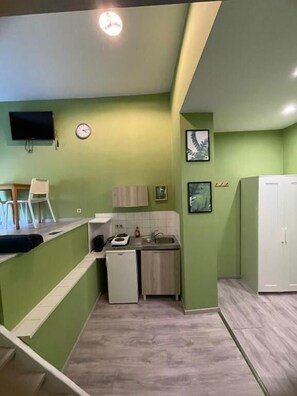 Room European Area 3