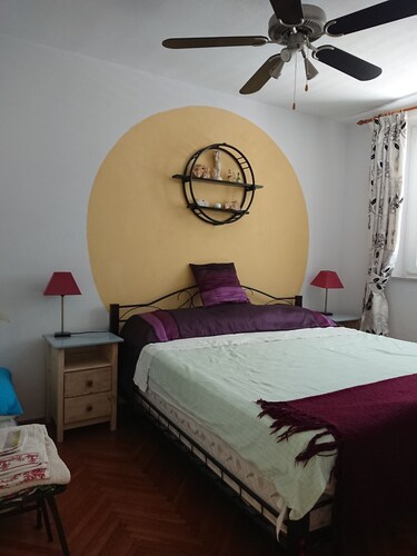 Beachfront holiday retreat with pristine sea views offering comfort and nature.