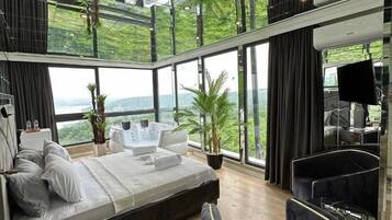 Mirror House with Jacuzzi | 각각 다르게 가구 비치, 무료 WiFi