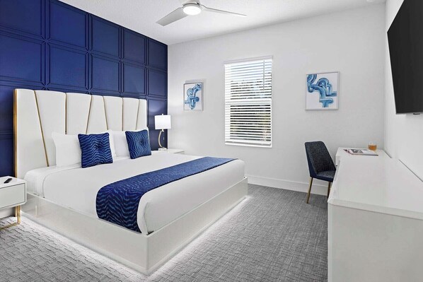 4 bedrooms, iron/ironing board, WiFi, bed sheets