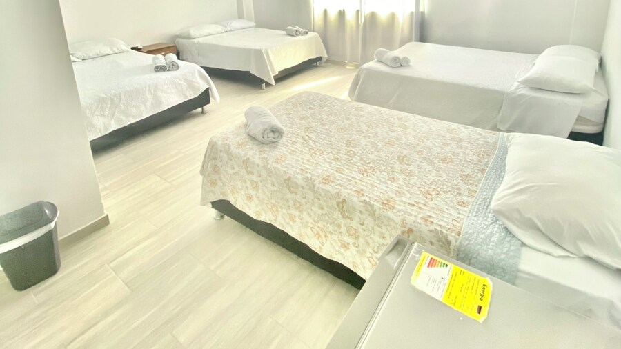 Blue Island Hotel
