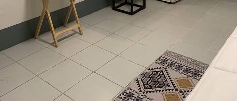 1 室のベッドルーム、WiFi、ベッドシーツ