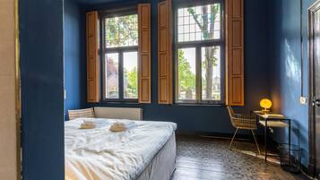 Signature Room | Premium bedding, in-room safe, individually decorated