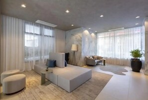 Living area - Studio Comfort Luxury Itaim Bibi (Itaim Bibi São Paulo)