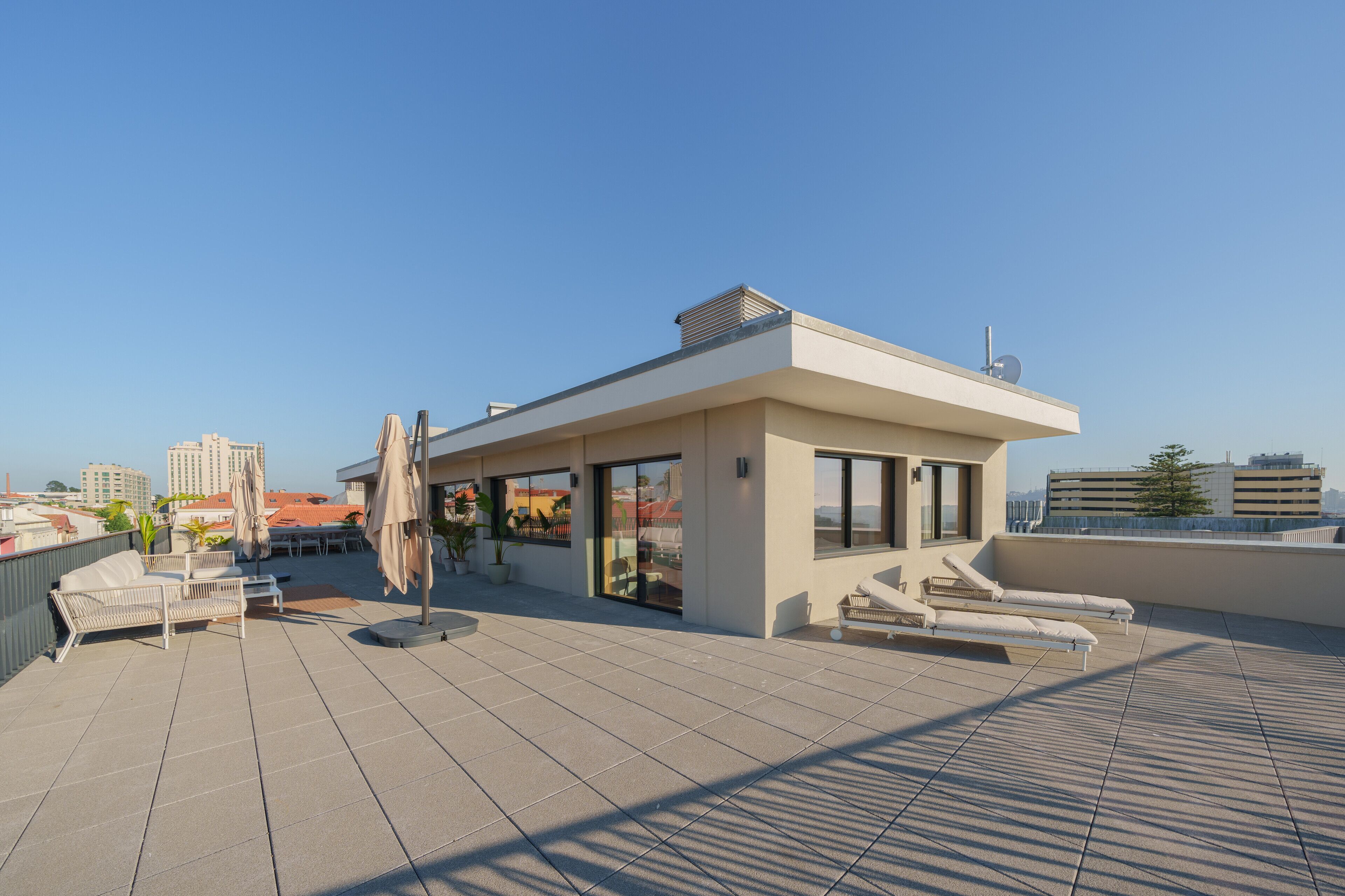 Exclusive Apartment | Terrace/patio