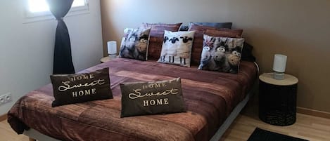 1 bedroom, iron/ironing board, travel crib, free WiFi
