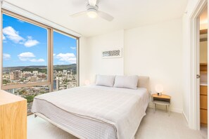 2 bedrooms, iron/ironing board, free WiFi, bed sheets - Ocean-MT Views From the Luxury Sky Ala Moana Condo with Amazing Amenities (Honolulu)