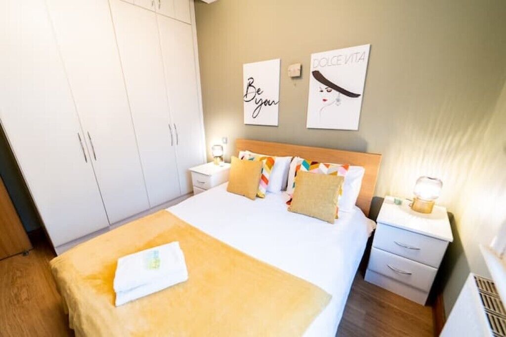 1 bedroom, iron/ironing board, travel cot, free WiFi