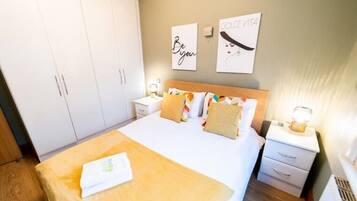 1 bedroom, iron/ironing board, travel cot, free WiFi