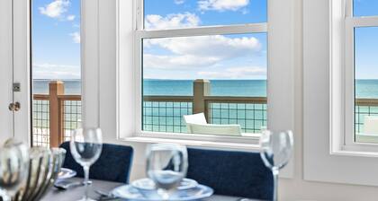 Bird's Nest: Luxury 8 Bedroom New Build- Beachfront, Priv. Pool, Pet Friendly!