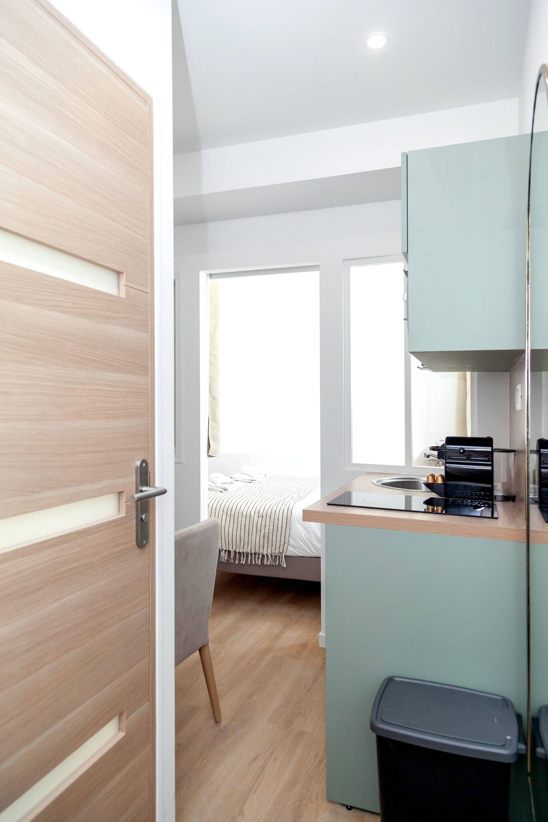 1 chambre, fer et planche à repasser, Wi-Fi gratuit, draps fournis