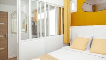 1 chambre, fer et planche à repasser, Wi-Fi gratuit, draps fournis