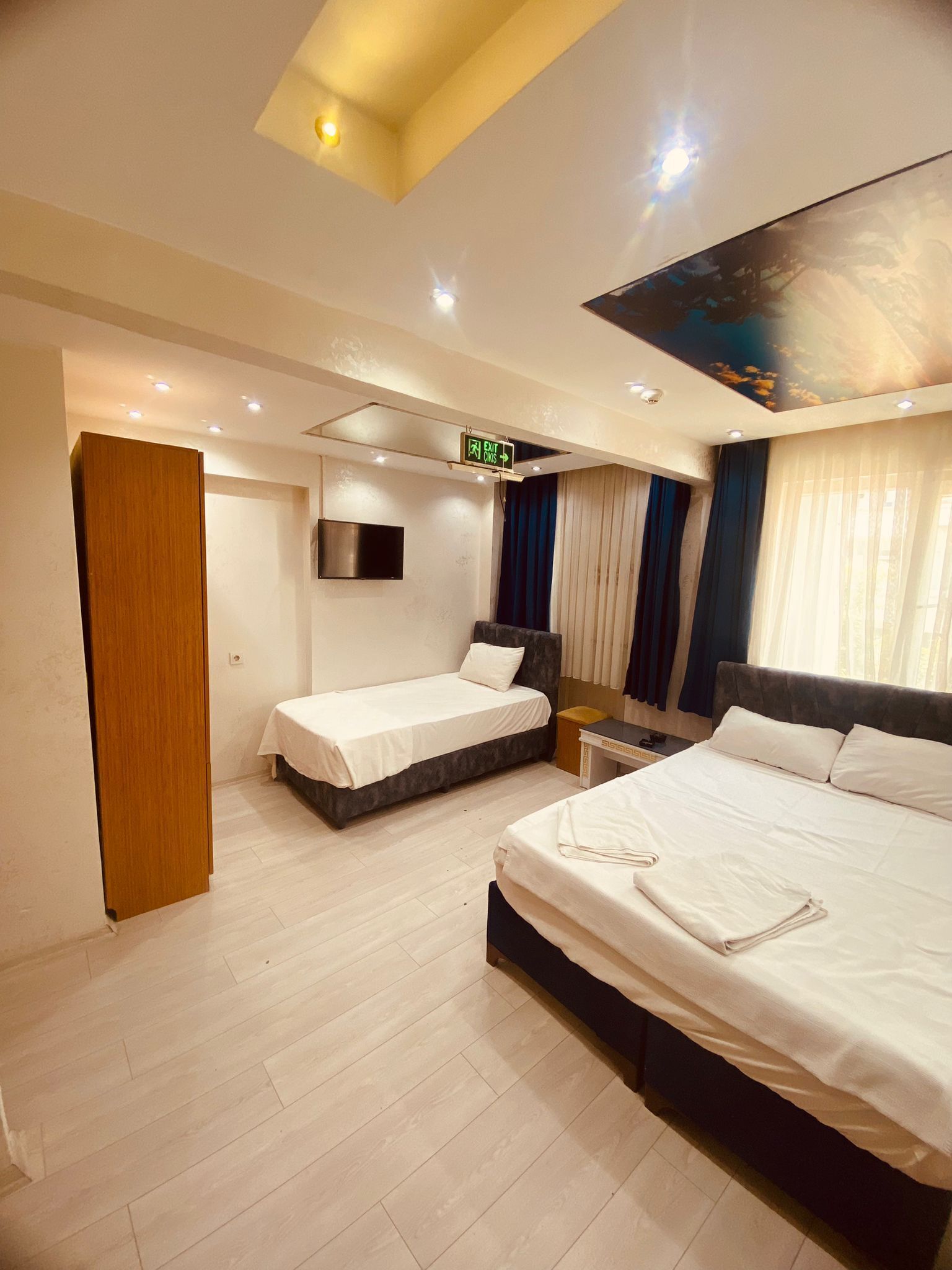 Standard-Dreibettzimmer