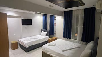 Minibar, soundproofing, free WiFi, bed sheets