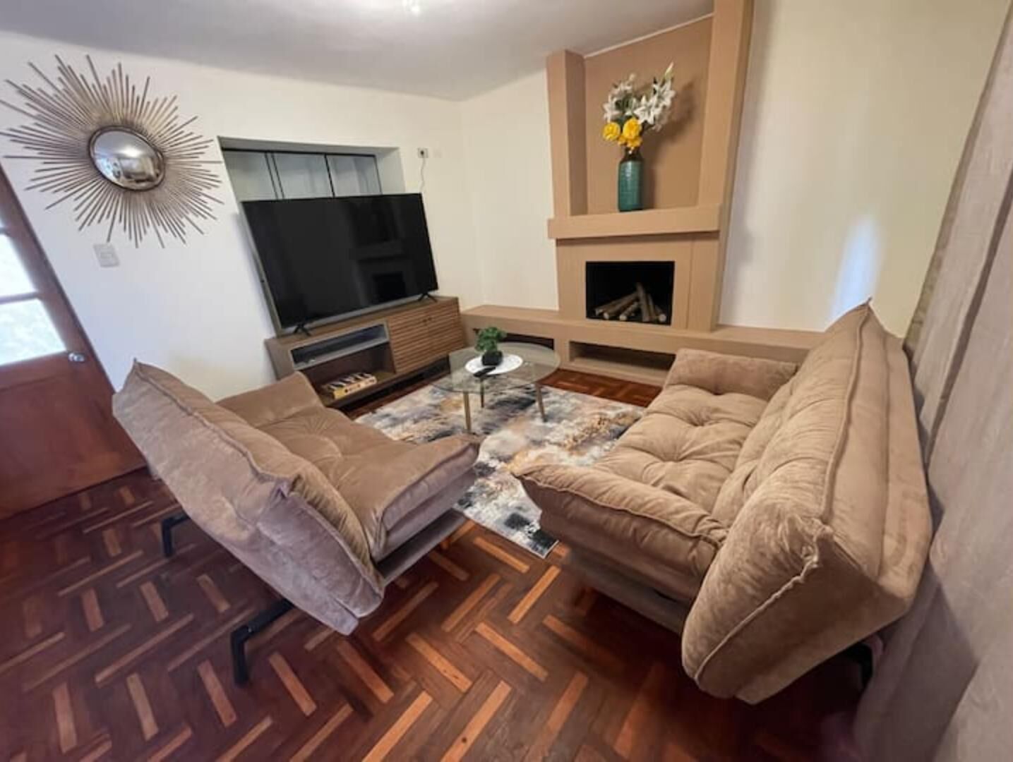 TV connectée, cheminée