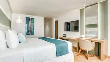Courtyard King | Premium bedding, down duvets, pillow-top beds, in-room safe