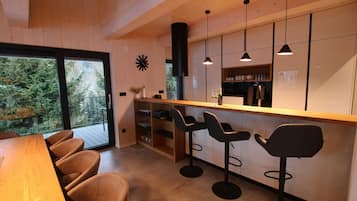 House | 4 bilik tidur