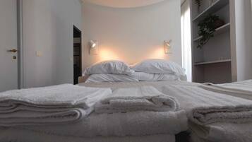 1 chambre, fer et planche Ă repasser, lit parapluie, Wi-Fi gratuit