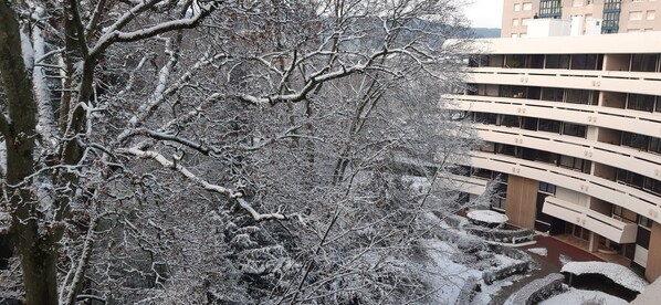 Exterior - Près des Sites des JO, (Franconville)