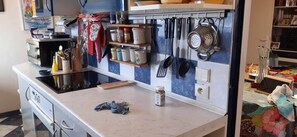 Fridge, microwave, oven, stovetop - Près des Sites des JO, (Franconville)