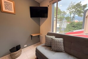 Suite – business | Oppholdsområde | Smart-TV