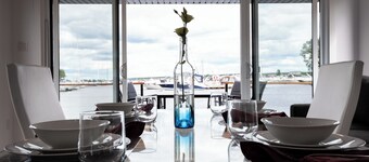 Yacht Club de Trois-Rivières 1 - Maison flottante