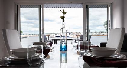 Marina Port de Québec 1 - Maison flottante