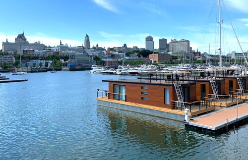 Marina Port de Québec 1 - Maison flottante