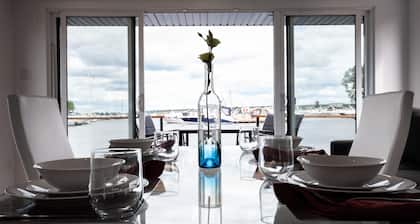 Marina Port de Québec 2 - Maison flottante