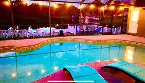 Outdoor pool, a heated pool - Tampa Pool Home near Airport / Lakeview/ 8 PPL (Tampa)